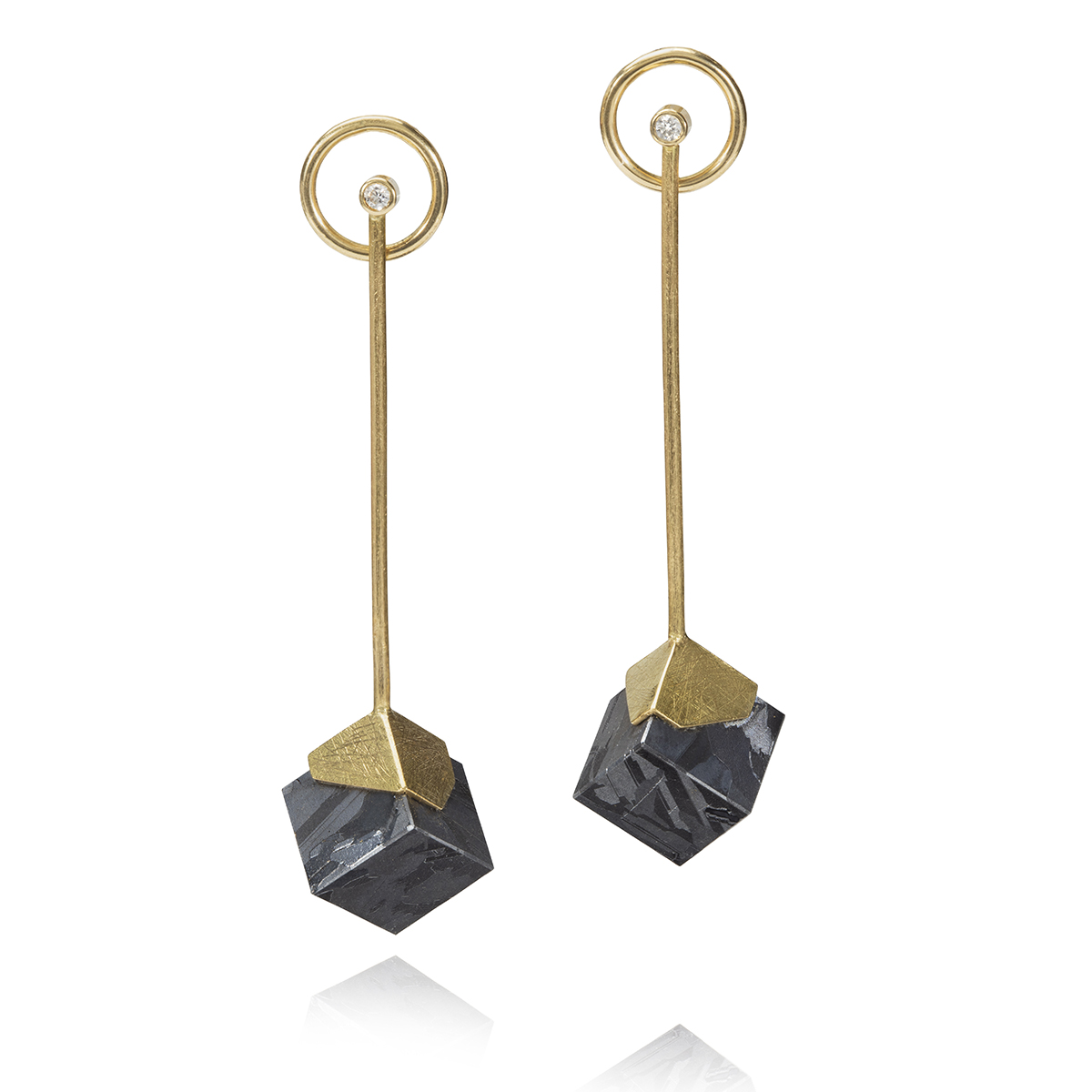 18ct gold, silicon and diamond earrings