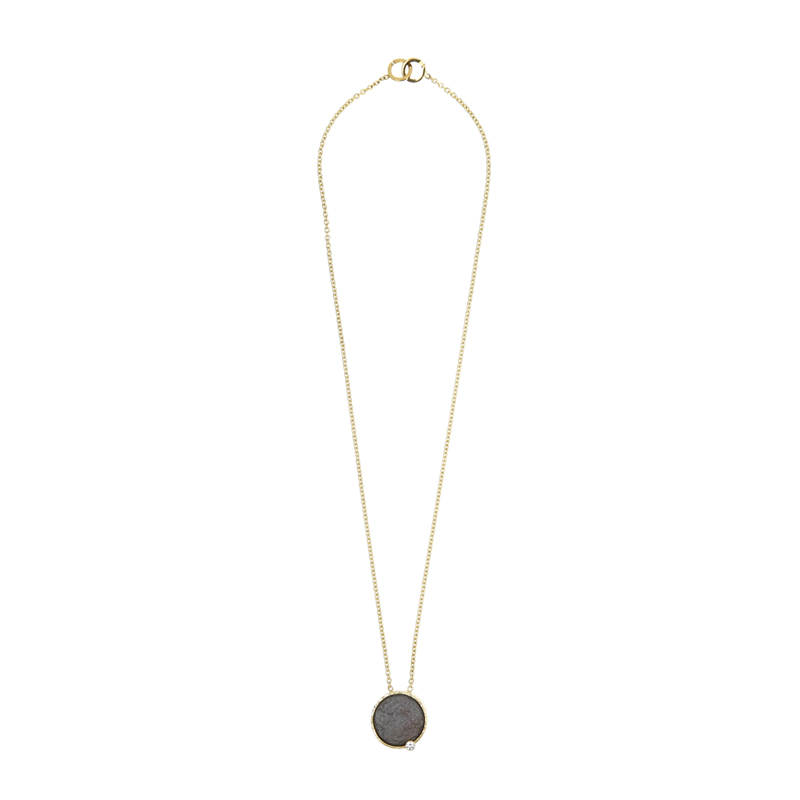 Gold necklace with hematite and diamond